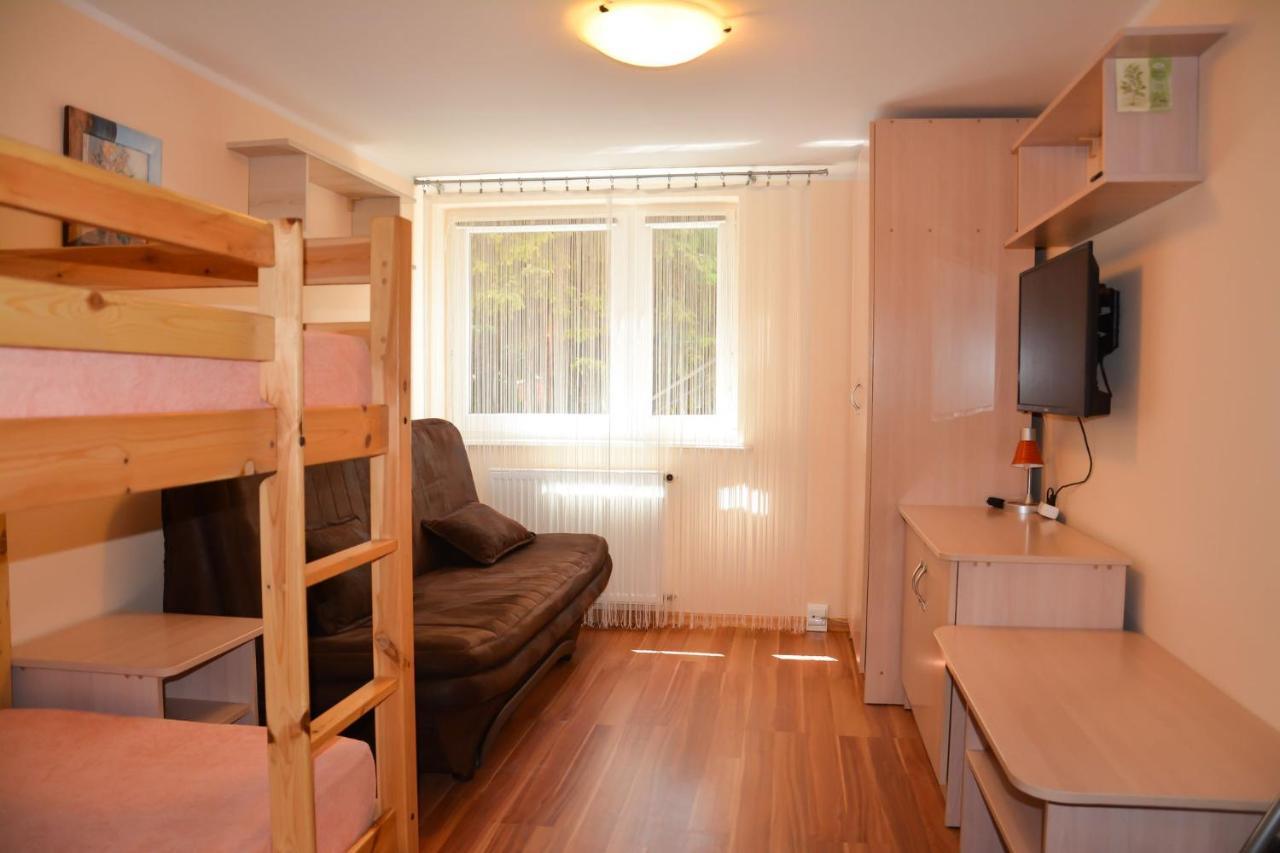 U Gosa Apartment อุสตรอเนียมอร์สเกีย ภายนอก รูปภาพ